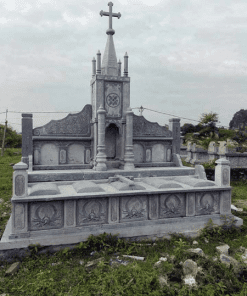 Lăng mộ đá công giáo trắng thiết kế tháp cao - CT73