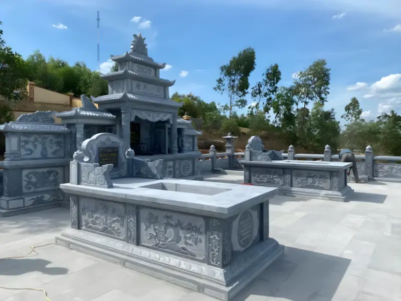 Mẫu khu lăng mộ đá gia đình