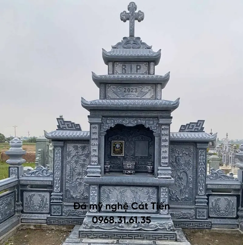 mẫu lăng mộ đá công giáo xanh đen