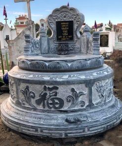 Mẫu mộ tròn đá CT61 có thiết kế 3 tầng được Đá Mỹ Nghệ Cát Tiến thi công tại Sơn La