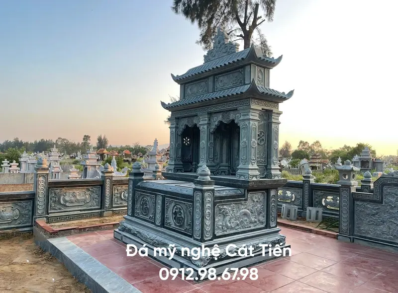 Đá mỹ nghệ Cát Tiến cung cấp mẫu Đá mỹ nghệ Cát Tiến cung cấp lăng mộ đá nguyên khối, hài hòa với mái vòm cong uyển chuyển