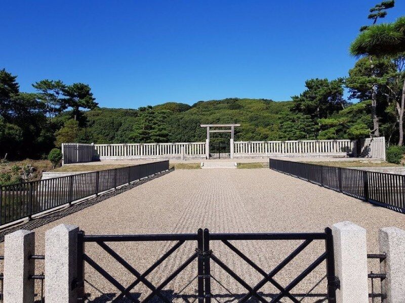 Biểu tượng quyền lực và tôn vinh của lăng mộ Nintoku