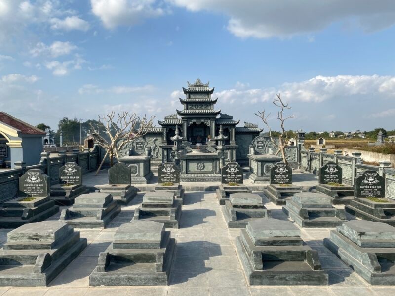 Công trình khu lăng mộ đá xanh rêu CT20 thi công tại Thanh Hoá