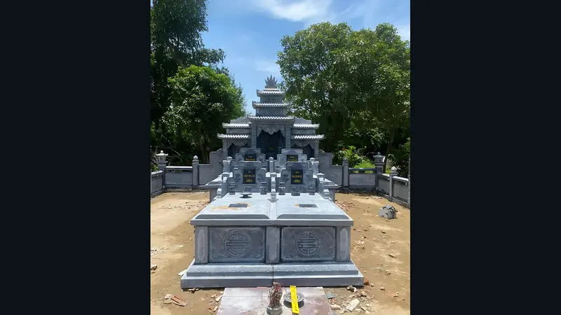 Lăng mộ đá đôi lý tưởng để an táng hai người thân gần nhau trong cùng không gian (Nguồn: Internet)