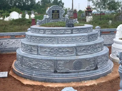 Mẫu mộ đá tròn được Đá Mỹ Nghệ Cát Tiến thi công tại Cà Mau năm 2025