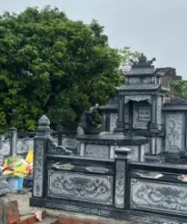 Khu lăng mộ đá xanh đen đậm - CT71 thi công tại Hải Dương