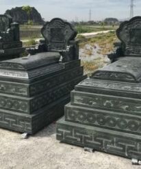 Mộ đá granite CT97 và các sản phẩm khách nằm trong công trình Đá Mỹ Nghệ Cát Tiến thi công tại Hoà Bình cũ năm