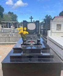 Mộ Đá Công Giáo Đen Trơn CT114