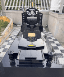 Mộ đá hoa cương công giáo CT111