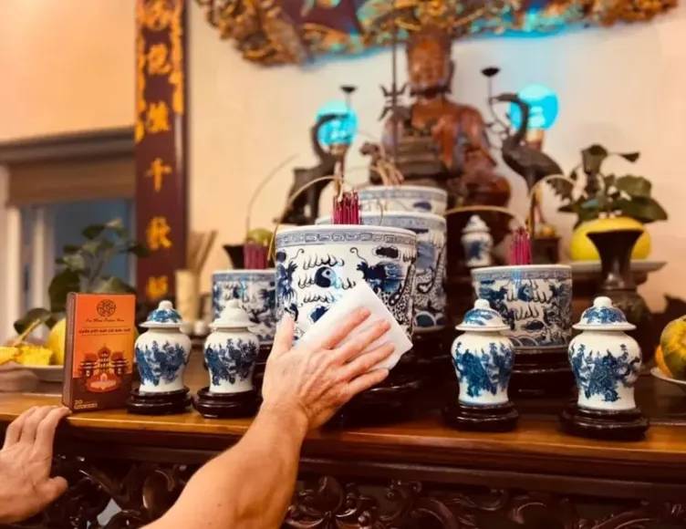 Bao sái bàn thờ chuẩn nghi lễ