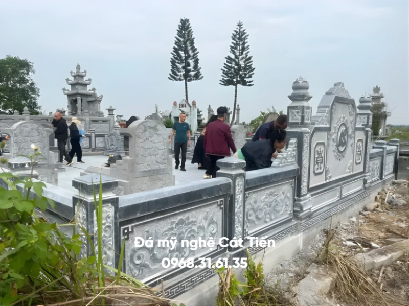 Mẫu khu lăng mộ đá xanh đen