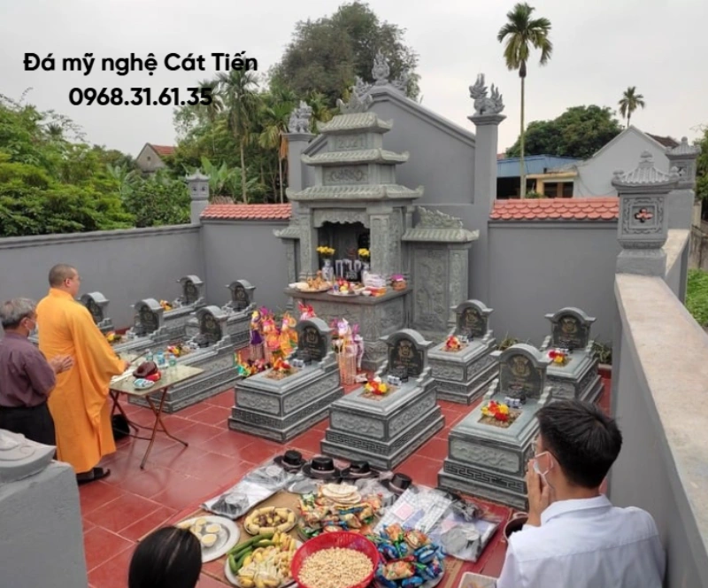 Mẫu khu lăng mộ cần được bố trí hợp lý