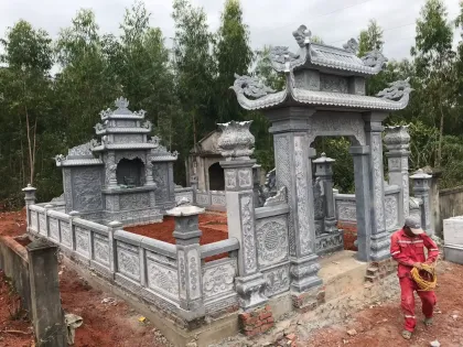 Khu lăng mộ đá xanh đen thi công tại Thanh Trì, Hà Nội