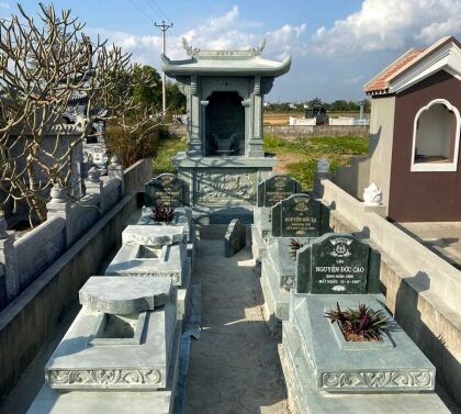 Khu lăng mộ đá xanh rêu Cát Tiến thi công tại Nam Định cũ