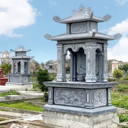 Công trình lăng mộ đá xanh đen CT48 thi công tại Tuyên Quang năm 2025