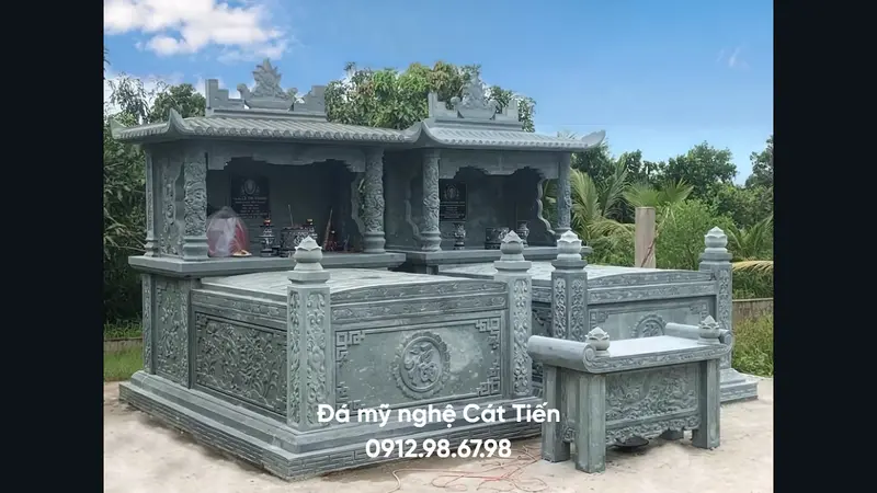 Lăng mộ đá đôi có mái bảo vệ bia mộ và tăng giá trị thẩm mỹ cho tổng thể công trình