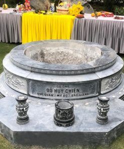 Mộ tròn 3 cấp được Đá Mỹ Nghệ Cát Tiến thi công tại Phù Ninh tỉnh Phú Thọ