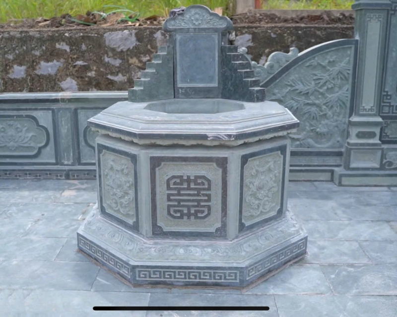 Mộ Đá Bát Giác Xanh Đen Chạm Chữ Thọ - BG13