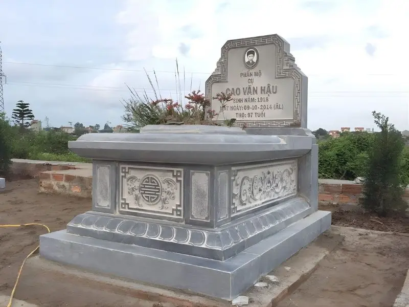 Kích thước lỗ thông thiên chữ nhật cho mộ mộ hỏa táng đơn dao động từ 12 - 15cm